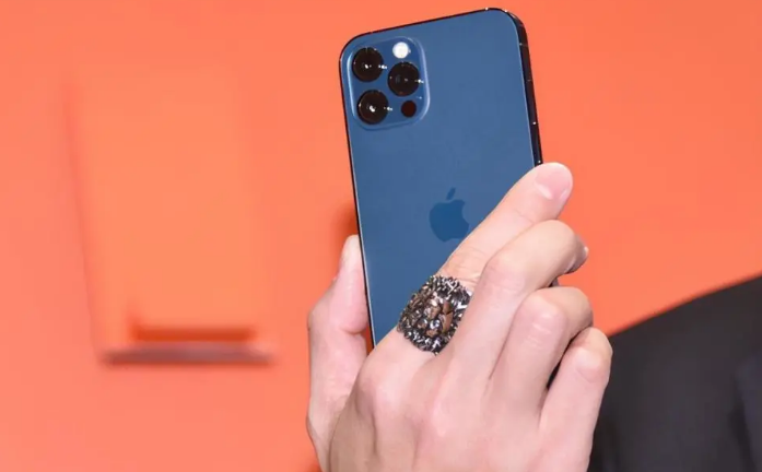 宜春苹果手机维修分享iPhone12系列重启方法教程 